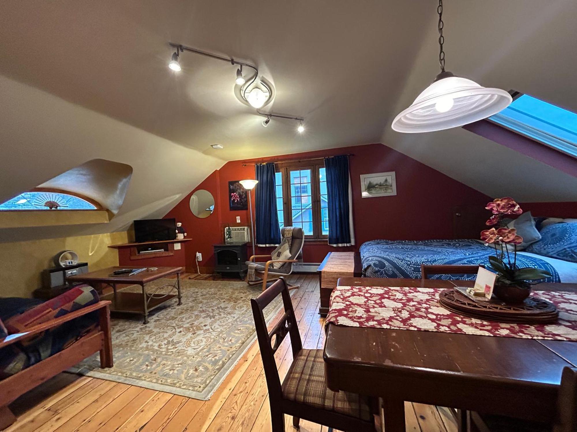Mistisos Place Vacation Rentals Nelson Bagian luar foto